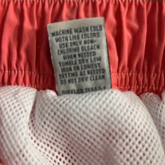 St. John’s Bay Men’s Swim Trunks Sz. Large in Pink w/ Elastic Waist - Picture 8 of 10